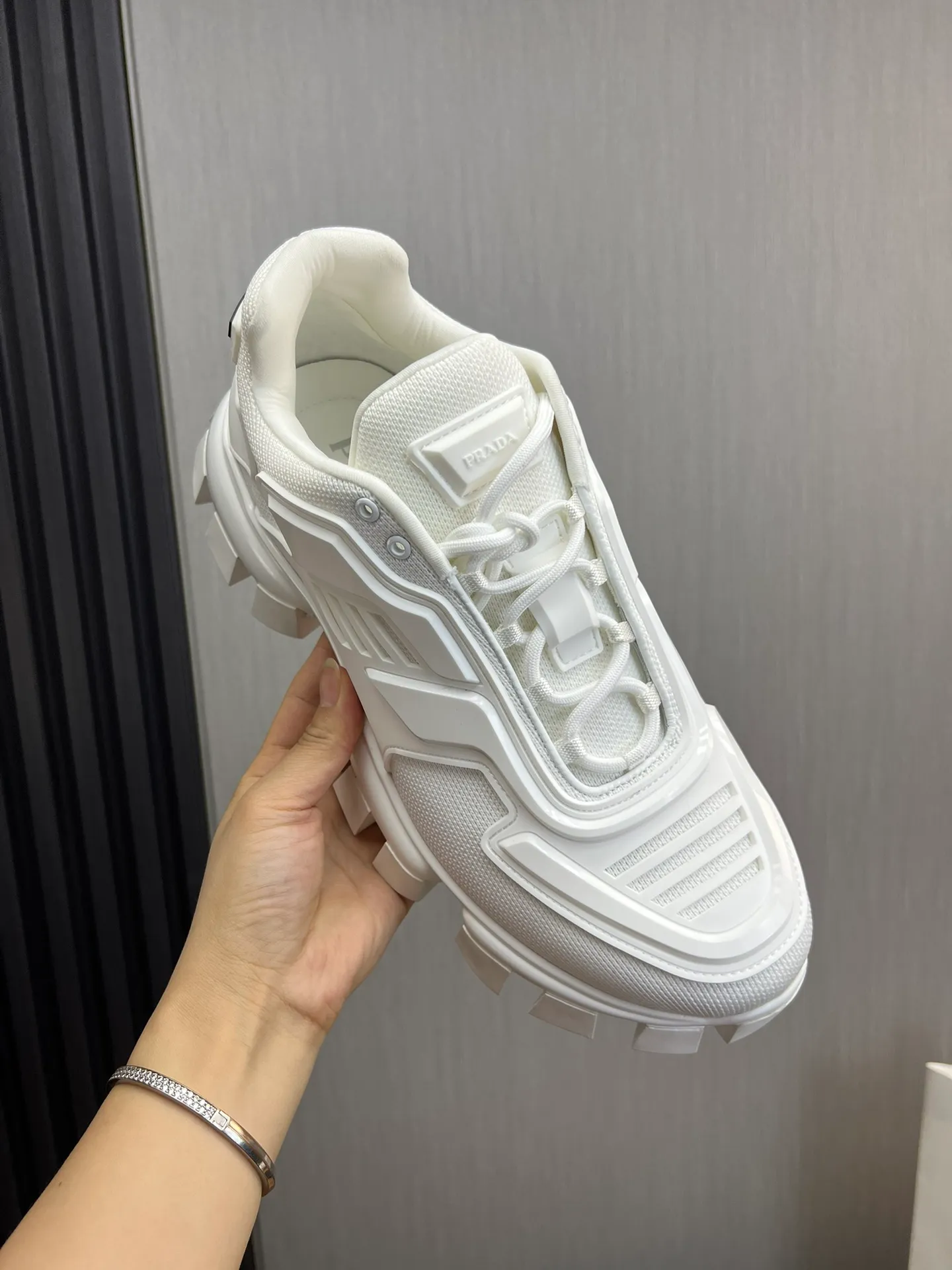 Men's shoes 💰620💰 [PRADA] Popular thick-soled shoes for couples 👩‍❤️‍👨 Available all year round ✔️Official website synchronization Original fly-knit film fabric + cowhide lining, 1⃣️ to 1⃣️ replica, original sole, 36-45 (45 made to order, non-refundable)